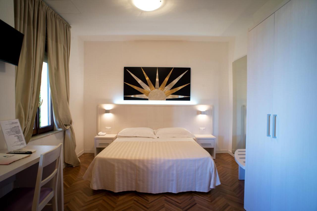 Hotel Astoria Fermo Exterior photo