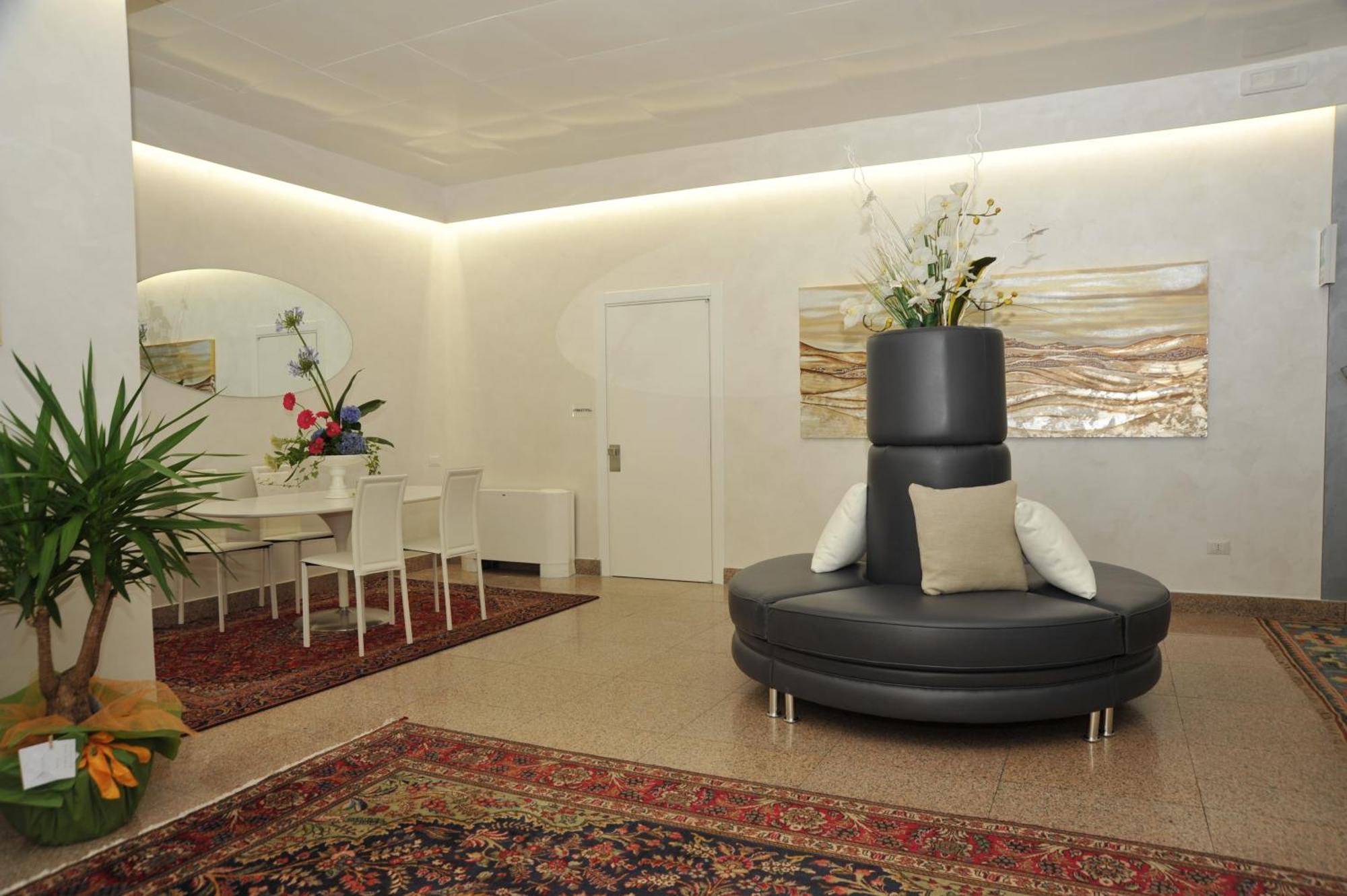Hotel Astoria Fermo Exterior photo